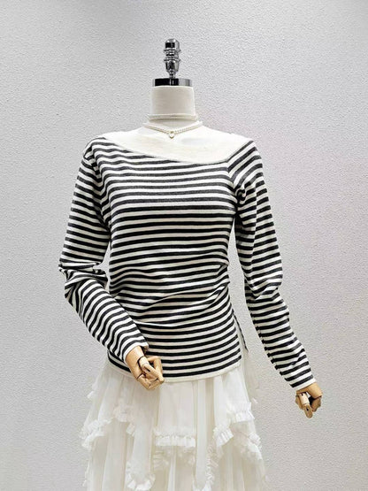 1A113 斜開領抓腰橫條針織衫