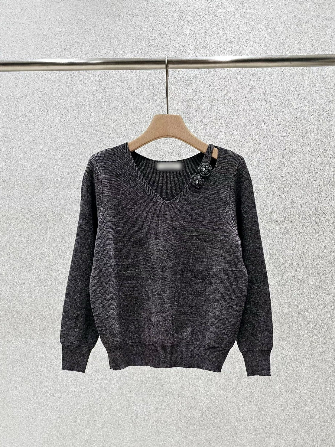 1A110 花朵V領螺紋針織衫