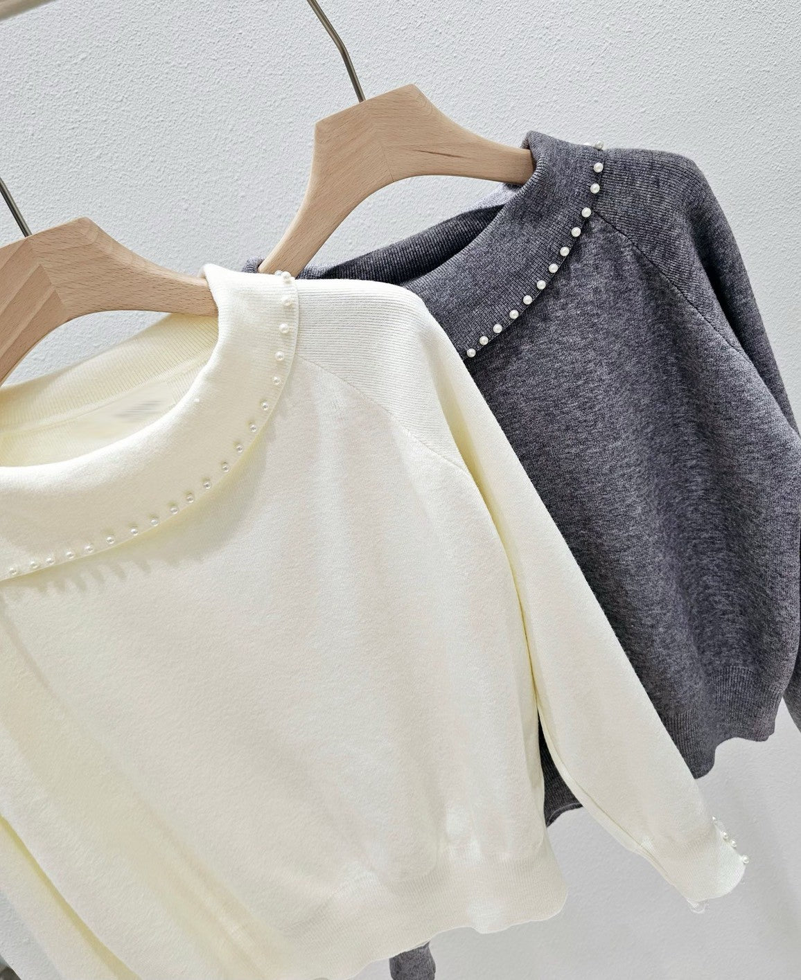 1A105 珍珠船型領蕾絲袖毛衣