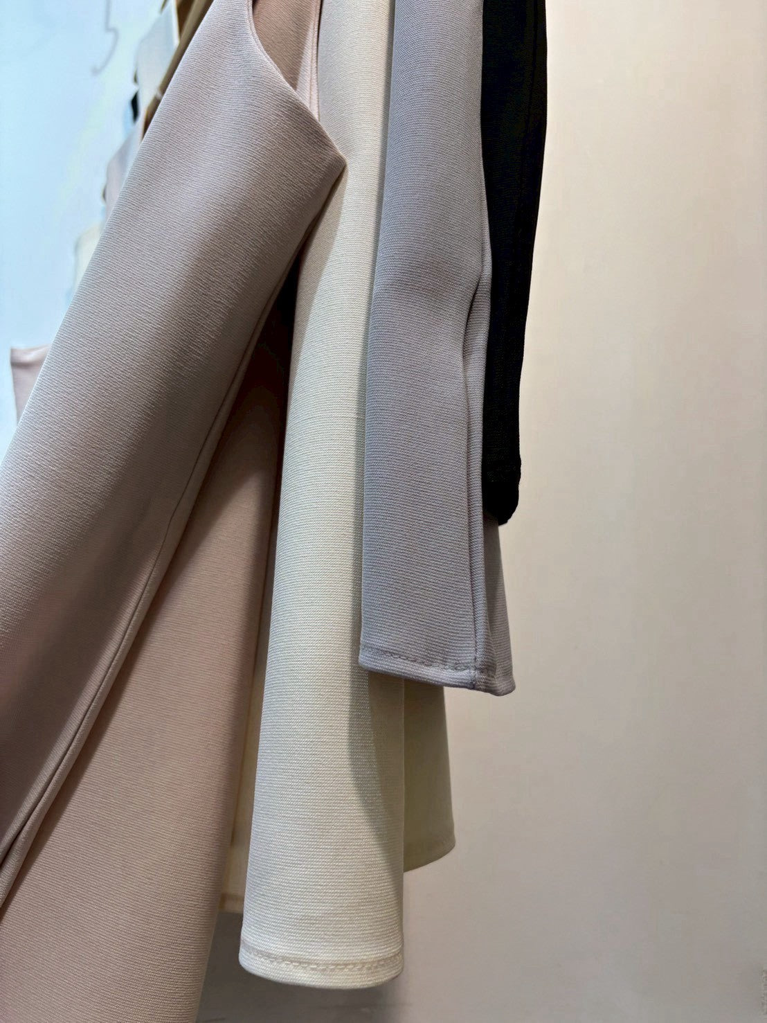 1A210 粗帶方領雪紡上衣