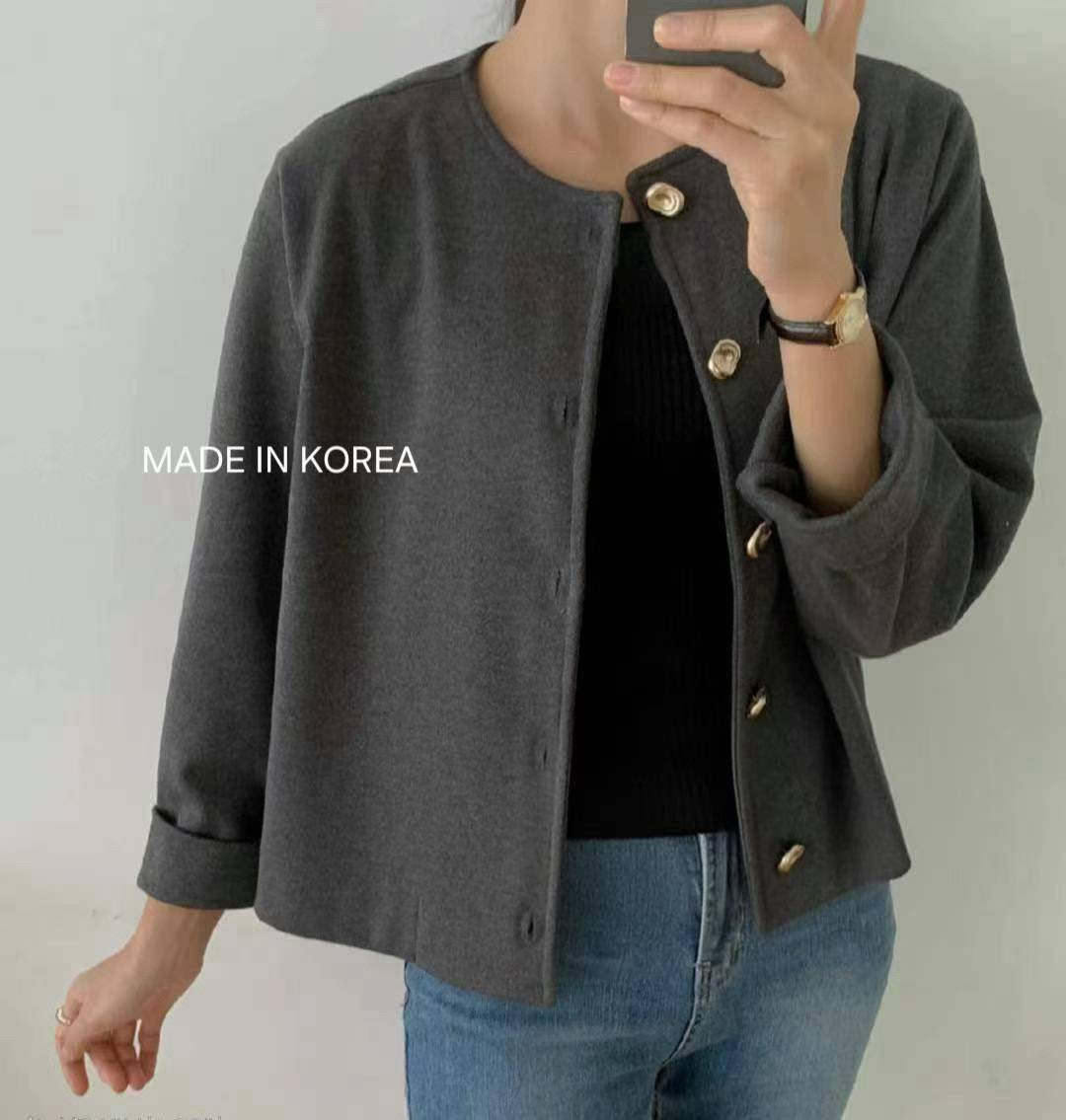 1A217 金扣圓領外套