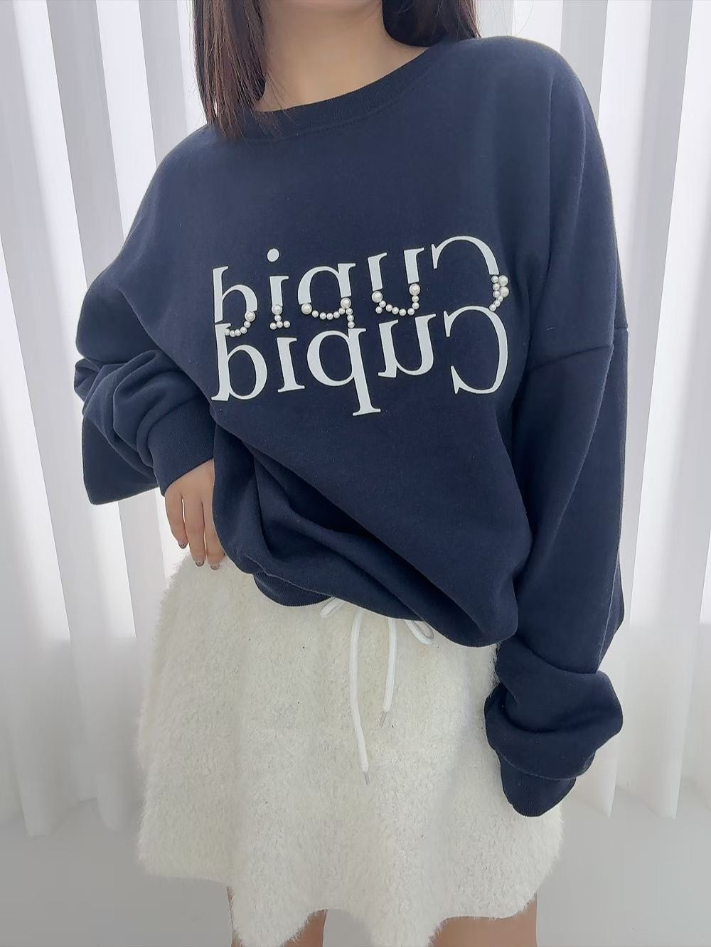 1B116 字母珍珠長版大學T