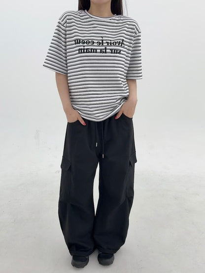 1B118 絨面字母橫條短T