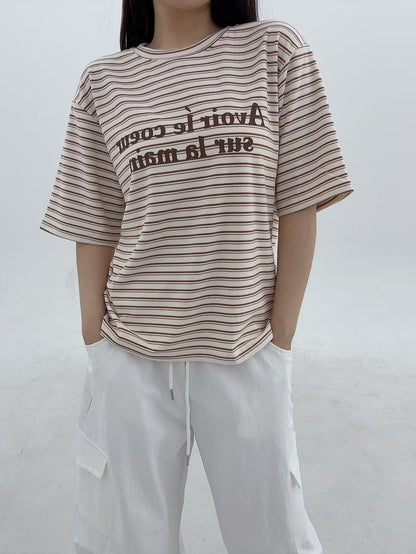 1B118 絨面字母橫條短T