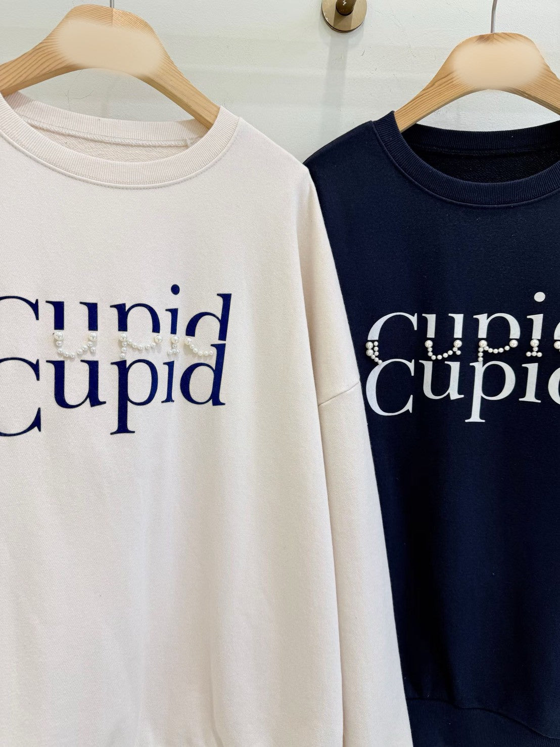 1B116 字母珍珠長版大學T