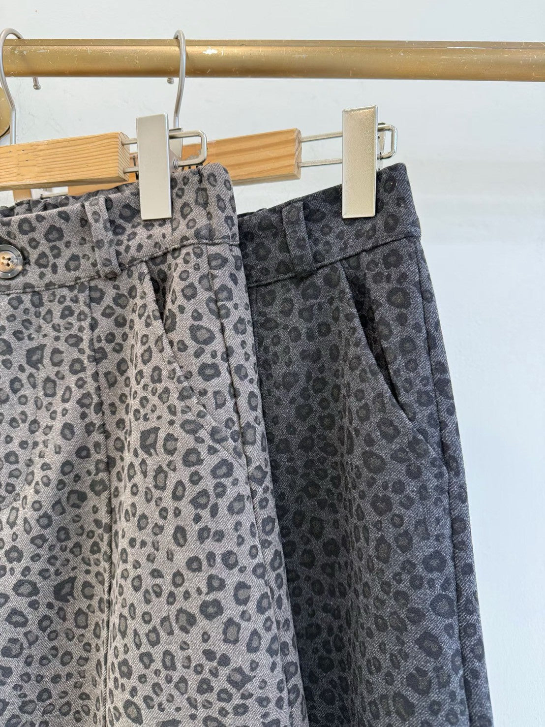 1B102 豹紋長寬褲(後腰鬆緊)