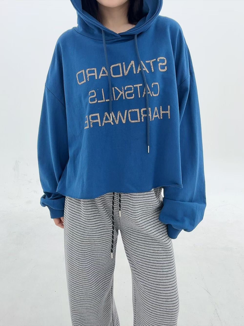 1B105 字母下擺捲邊短版帽T(沒有刷毛)