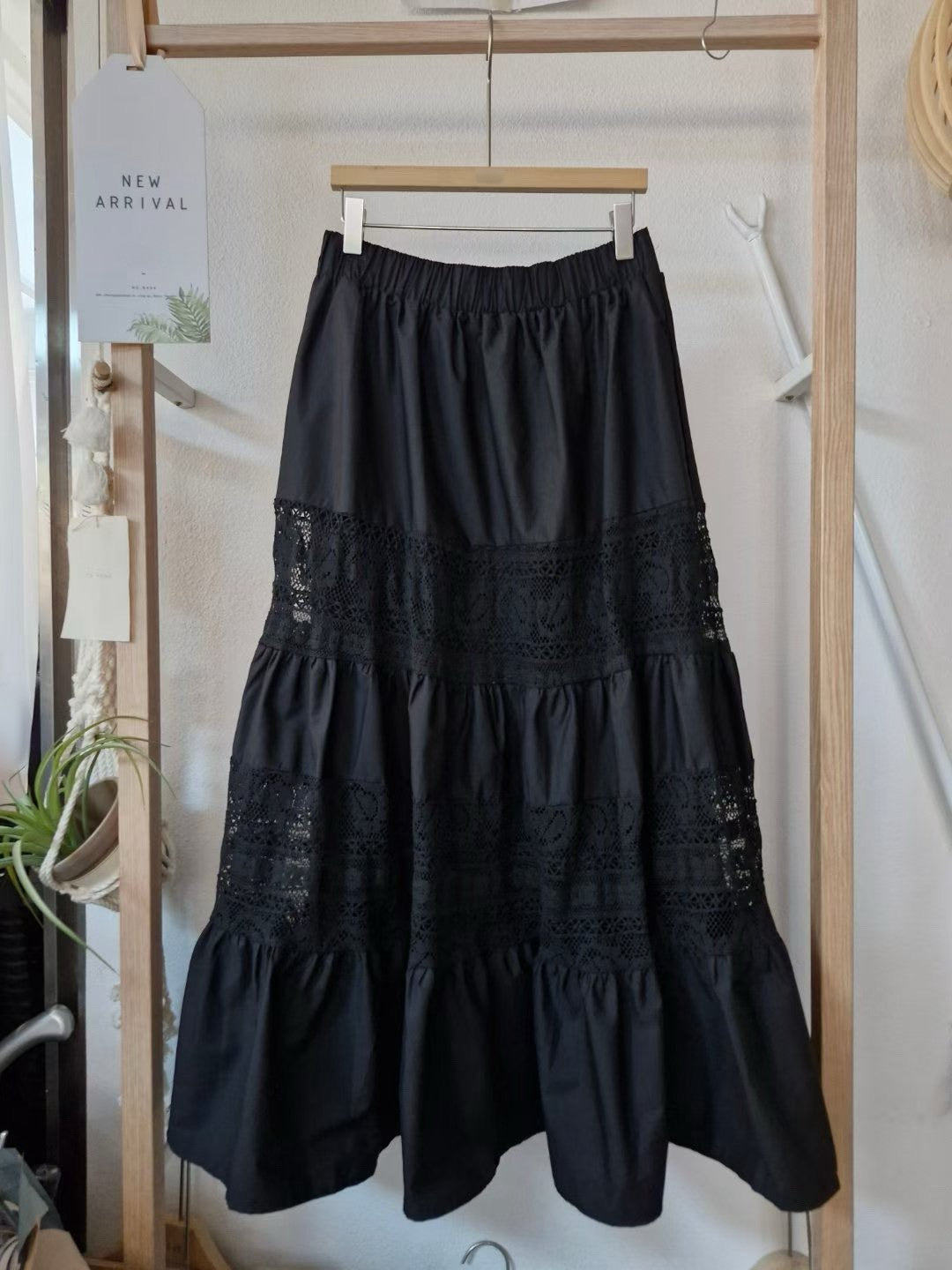 1C311 拚蕾絲長傘裙