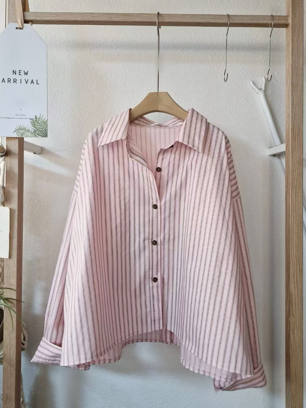 1C310 直條紋短版襯衫