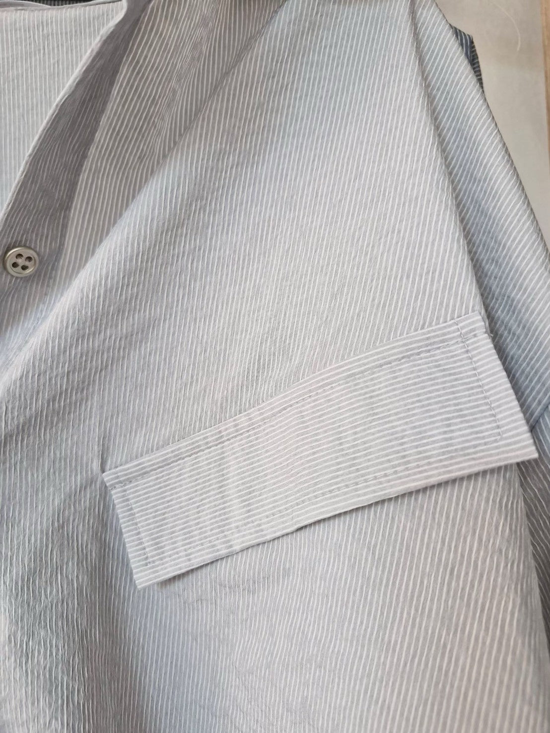 1C309 下擺抽繩直紋襯衫