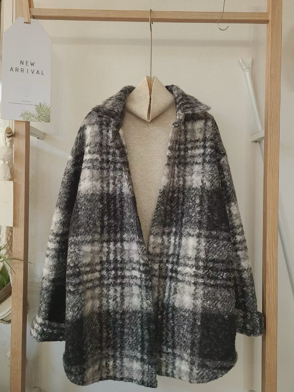 1C305 QQ毛格紋長版襯衫外罩