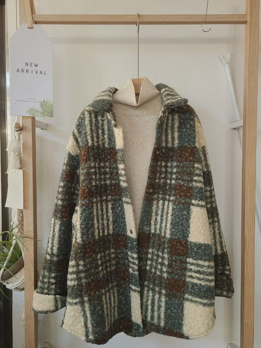 1C305 QQ毛格紋長版襯衫外罩