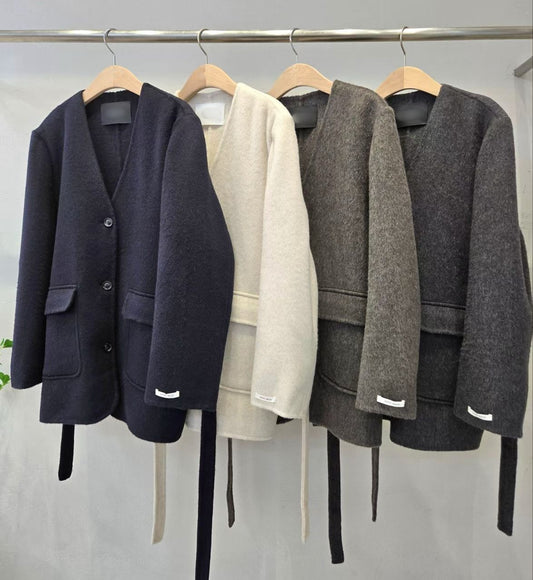 1D118 V領手工羊絨長版大衣(附腰帶)