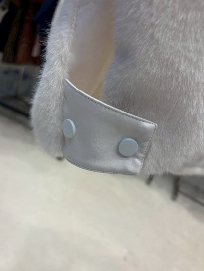 1D106 連帽短袖拉鍊皮草背心