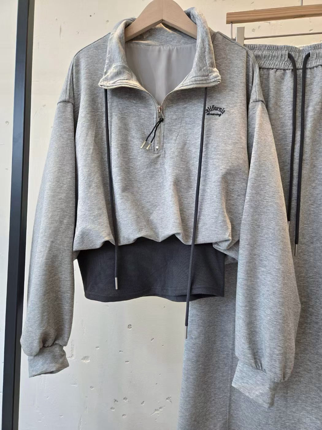 1D112 拉鍊短版衛衣+長棉裙套裝