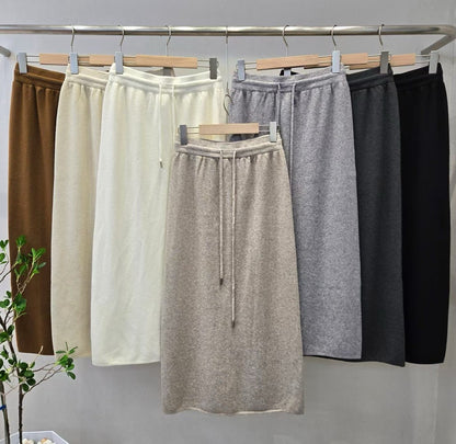 1D102 鬆緊腰針織長裙