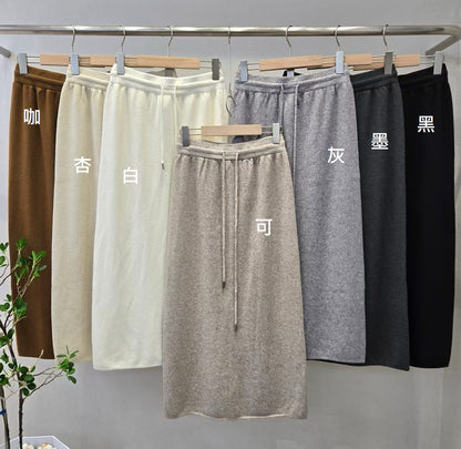 1D102 鬆緊腰針織長裙