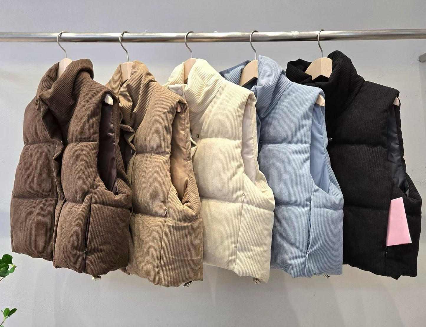 1D104 燈心絨短版鋪棉背心