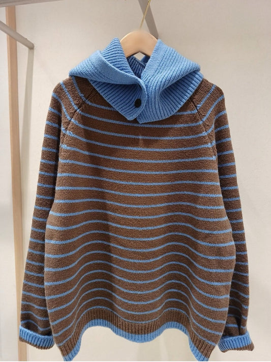 1B210 連帽脖圍+細條紋毛衣
