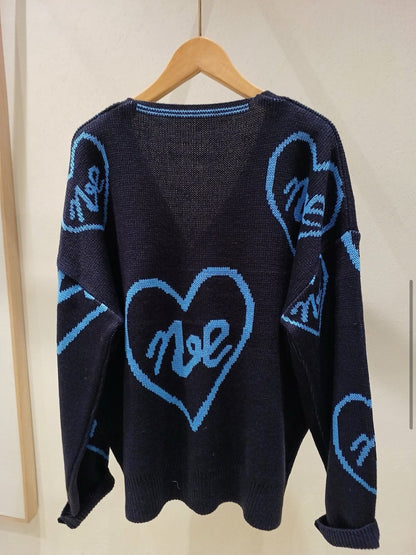 1B209 愛心字母針織外套