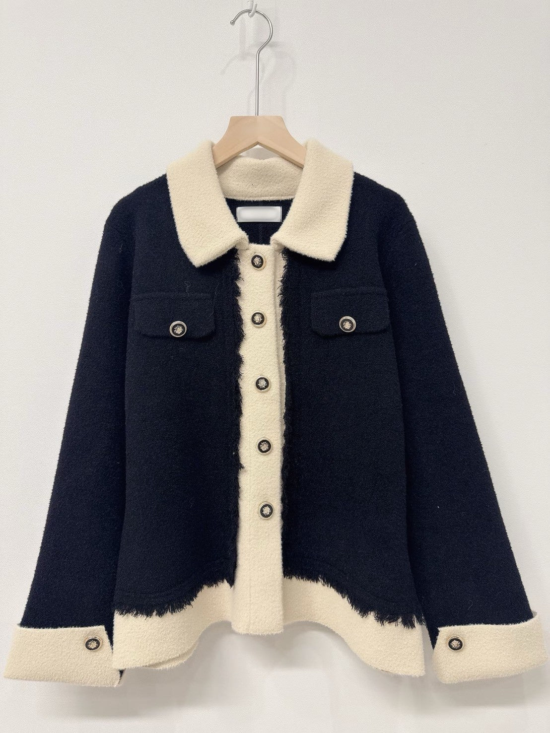 1C110 配色領抽鬚小香風針織外套