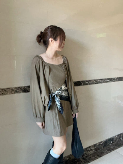 SC010 腰果花絲質大方巾