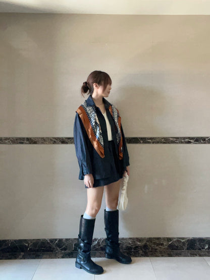 SC010 腰果花絲質大方巾