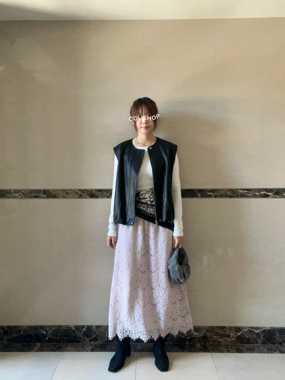 SC010 腰果花絲質大方巾