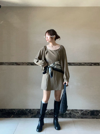 SC010 腰果花絲質大方巾