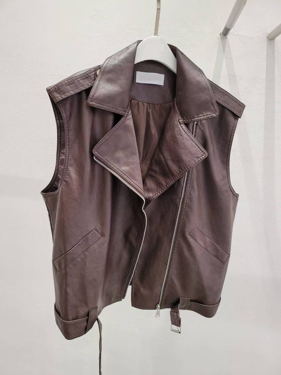 10A106 騎士領皮背心