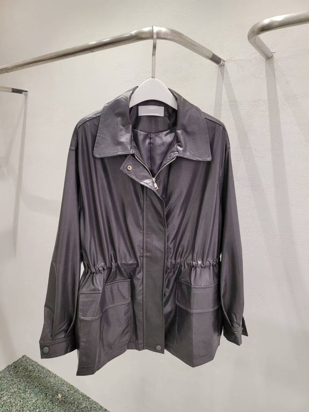 10A110 縮腰長版皮夾克