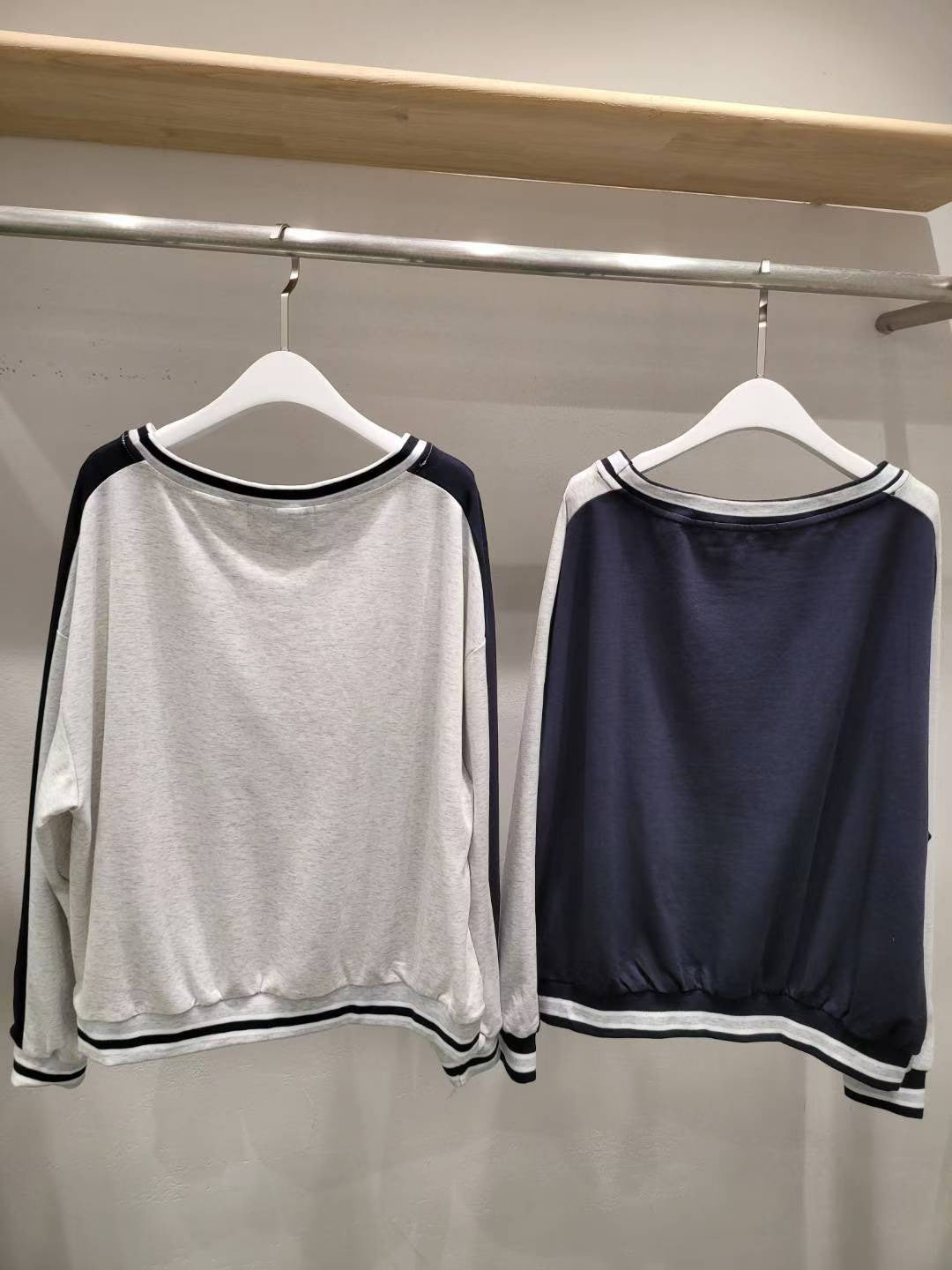 10A119 運動風接袖衛衣