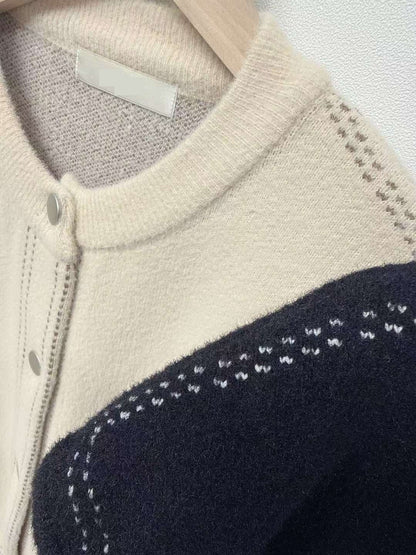 10D112 滾白線口袋針織背心