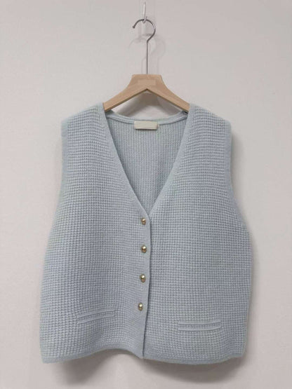 10D114 鬆餅格紋排釦針織背心