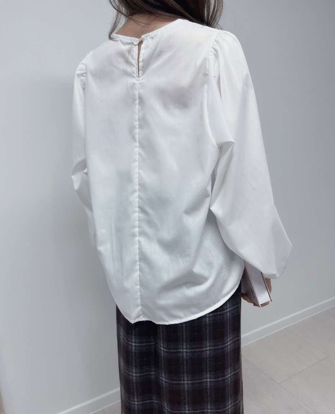 10D113 圓領澎袖長上衣