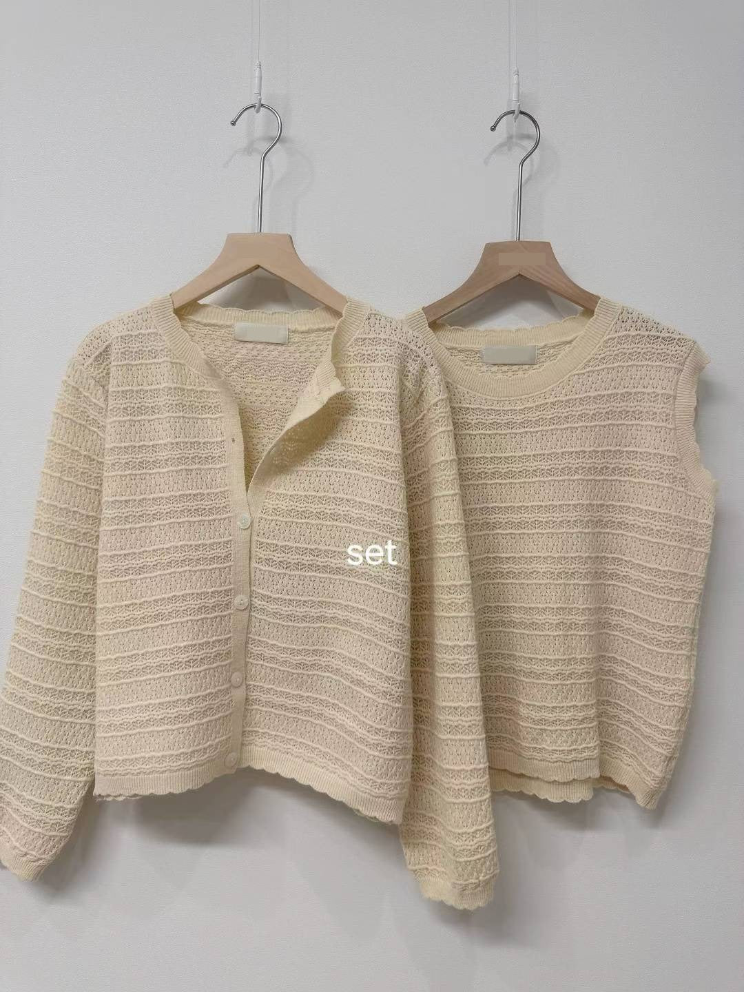 10D115 橫條織紋背心+外套 套裝