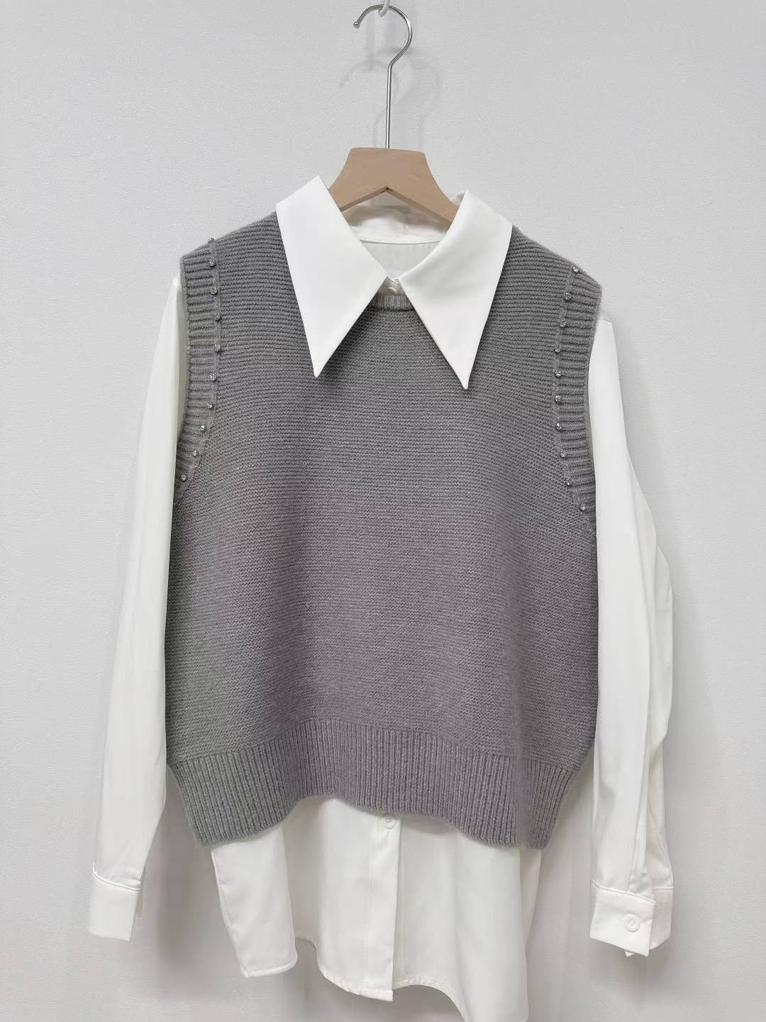 10D103 白襯衫+水鑽針織背心 套裝