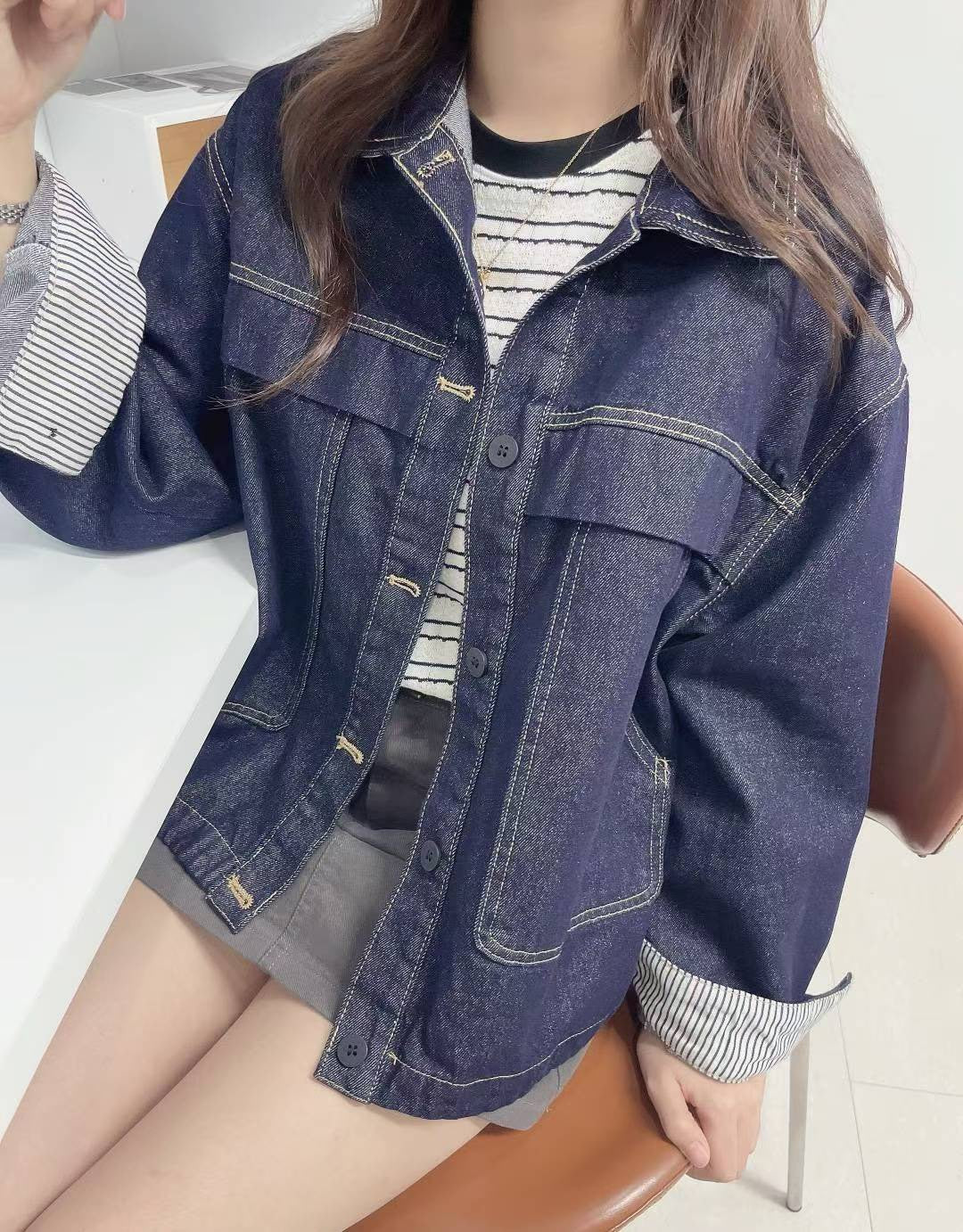 10D124 明線深色單寧外套