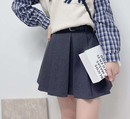 10D109 皮帶+百褶褲裙