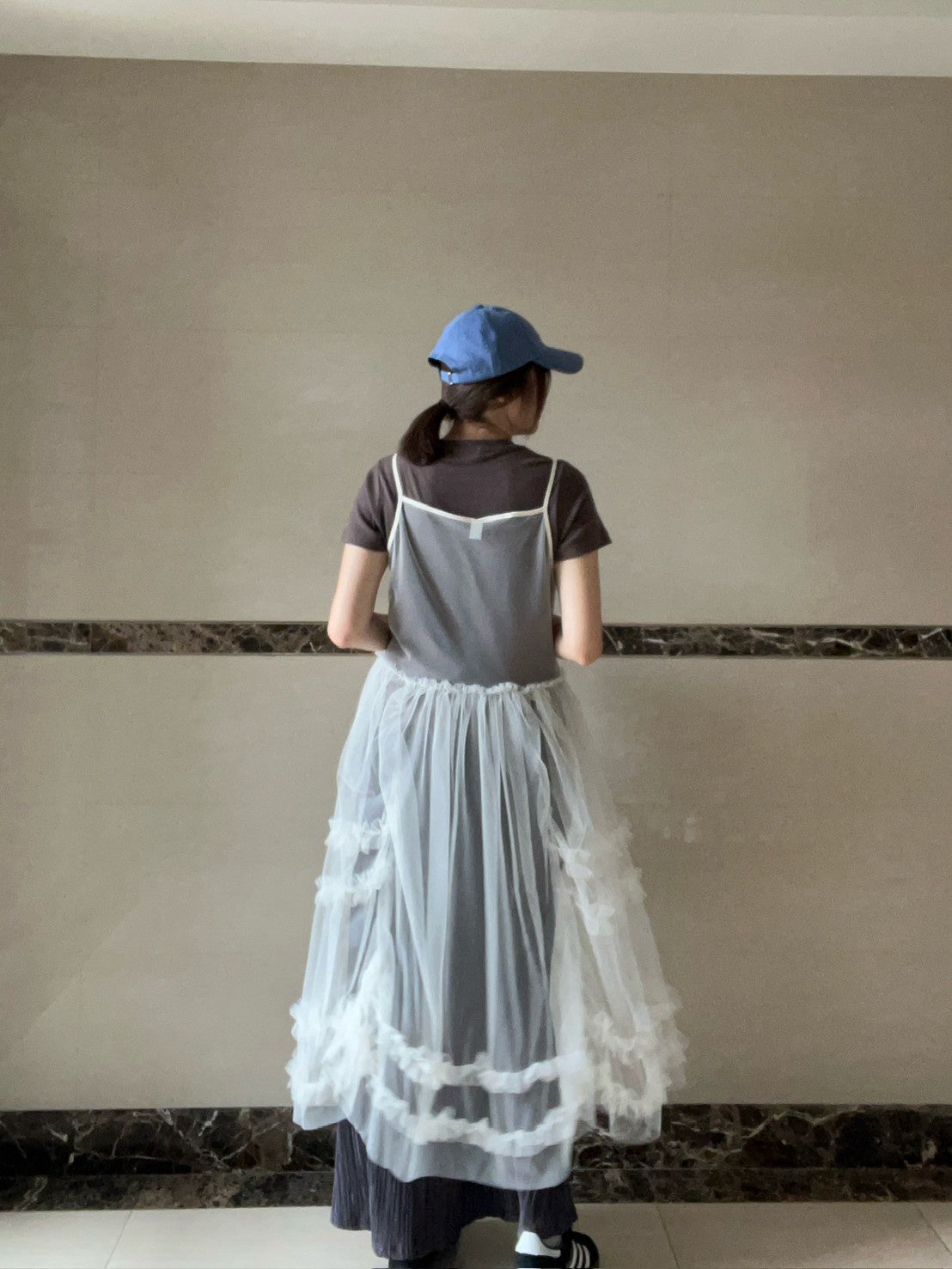 DS3513 細帶紗質長襯裙