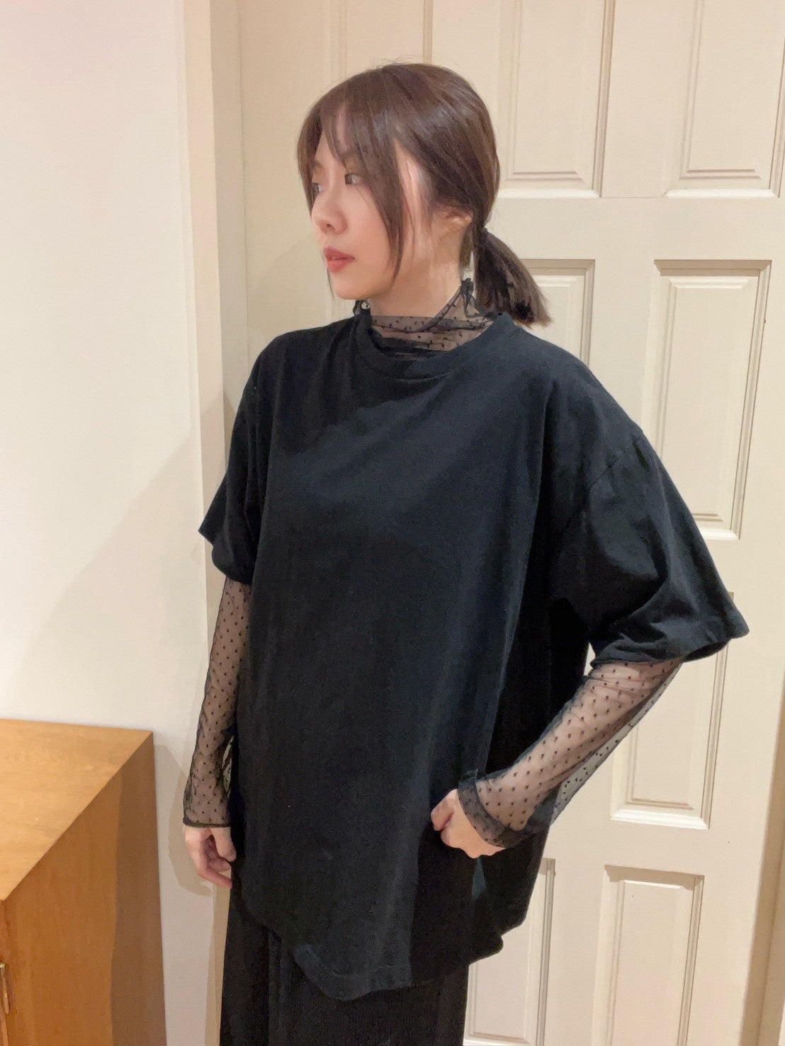 ST4527 點點網紗立領荷葉上衣