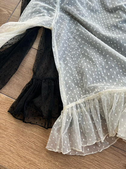 ST4527 點點網紗立領荷葉上衣