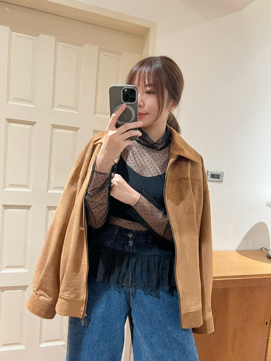 ST4527 點點網紗立領荷葉上衣