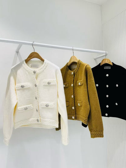 12B115 麻花編山茶花扣針織外套