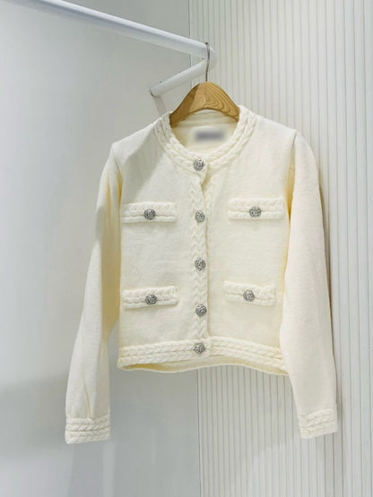 12B115 麻花編山茶花扣針織外套