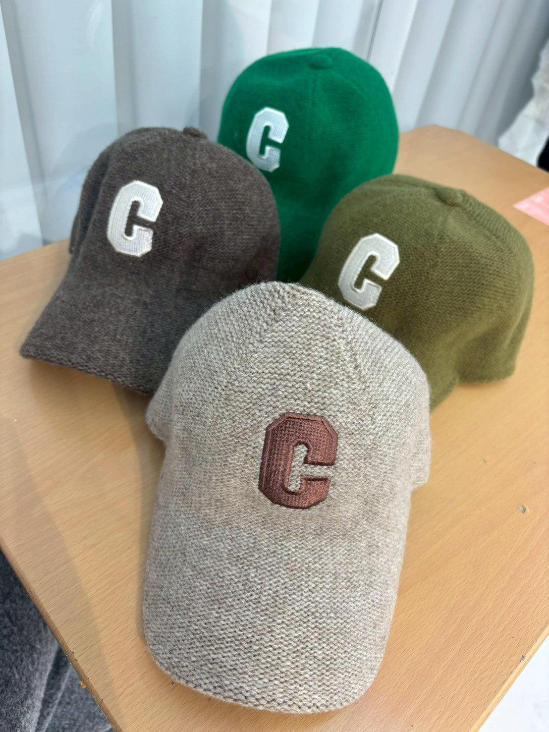 12C211 C字針織棒球帽