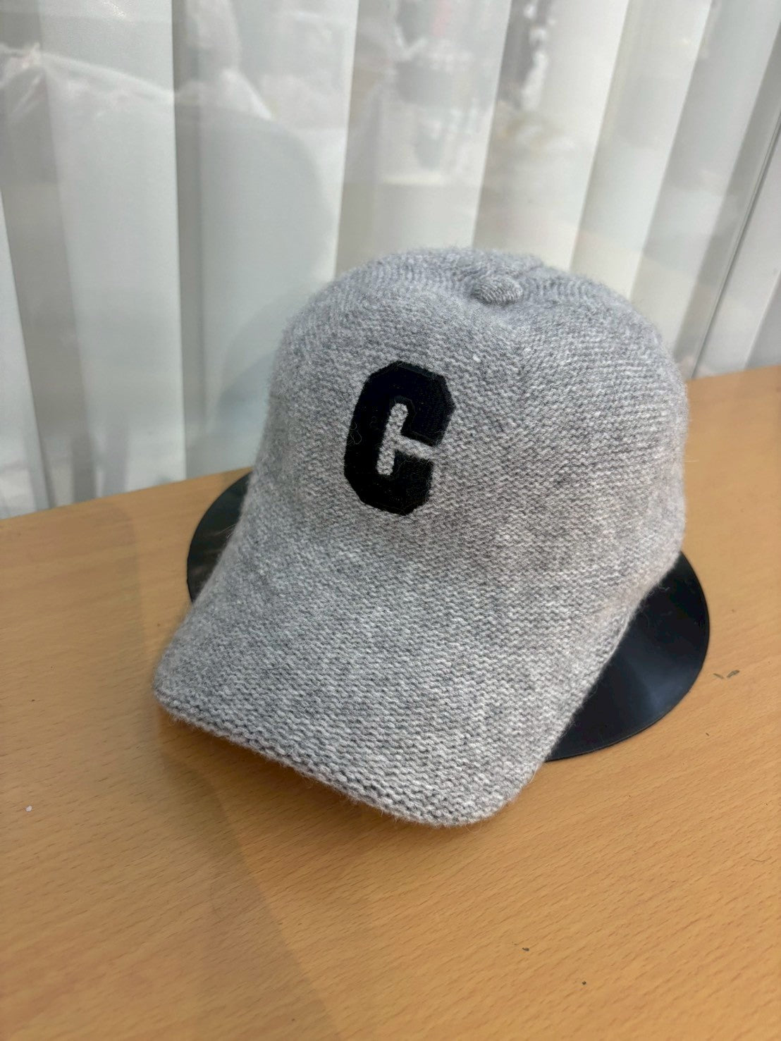 12C211 C字針織棒球帽