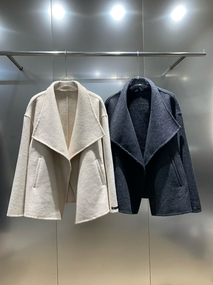 12C308 翻領羊絨手工短大衣(100%羊絨)