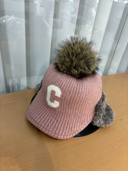 12C204 遮耳毛球C字針織棒球帽