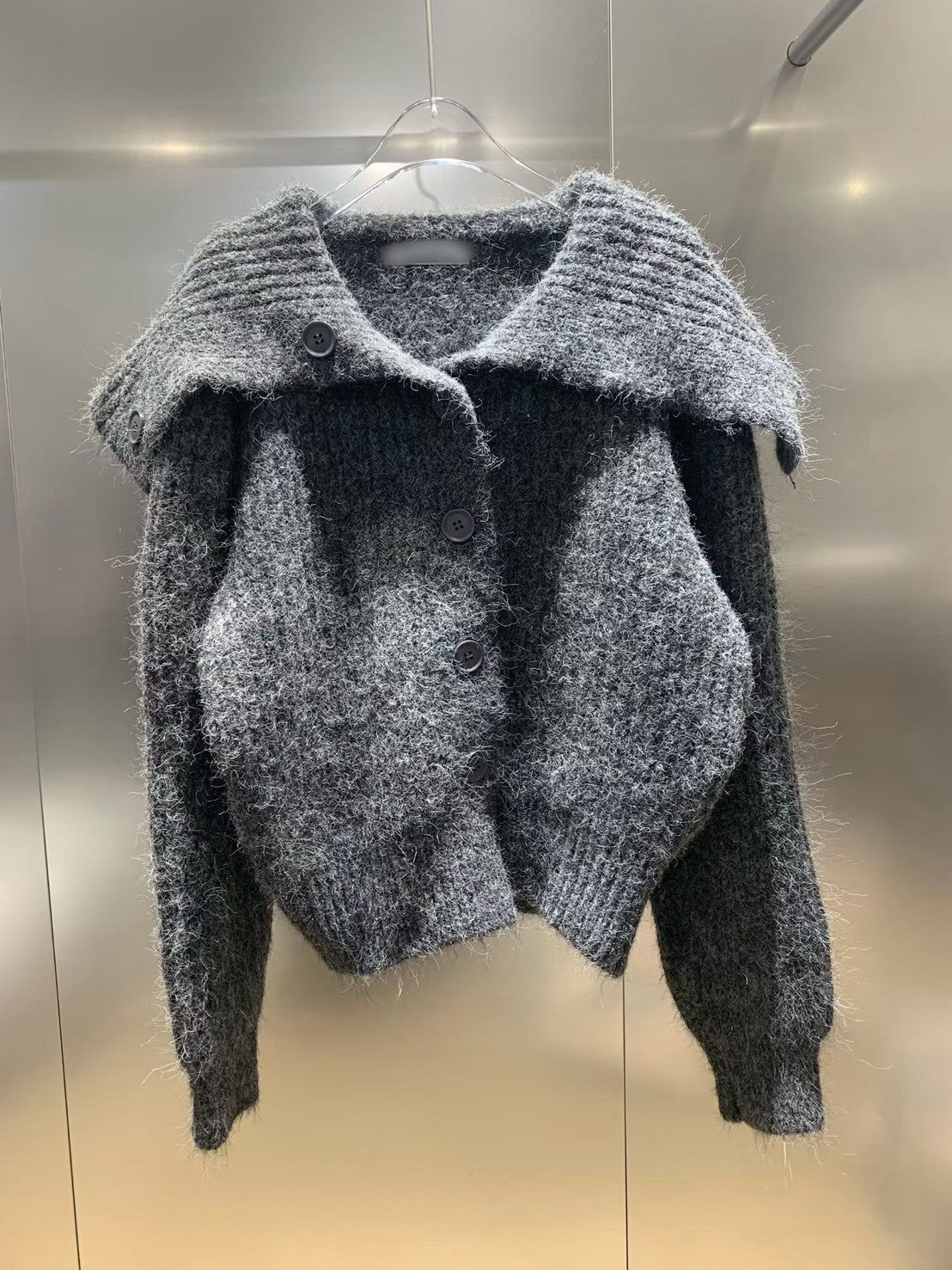 12C303 排釦粗織大翻領毛料外套